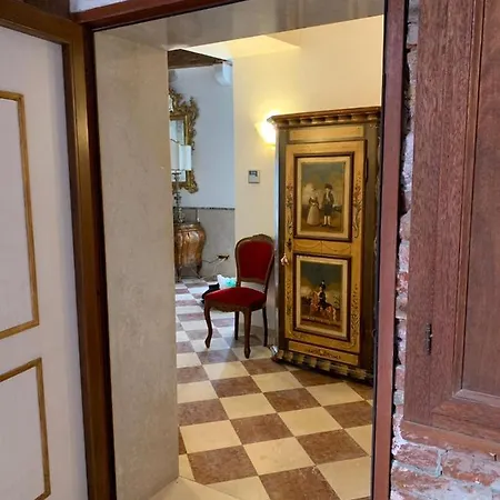 Luxury Apartment In San Marco With Canal View Venedig Exterior foto